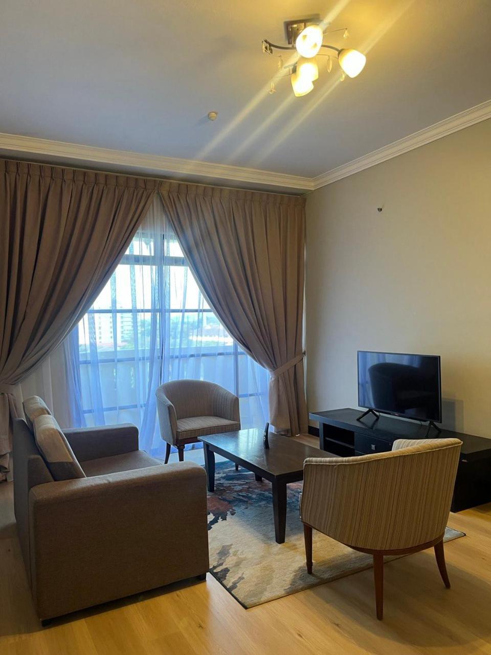 Sumai Hotel Apartment Kuala Terengganu Exterior foto